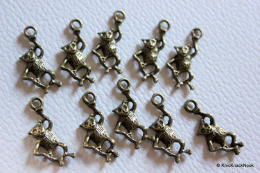 10 x Zinc Alloy Bronze Tone Monkey Charms Pendants 21x9x3mm